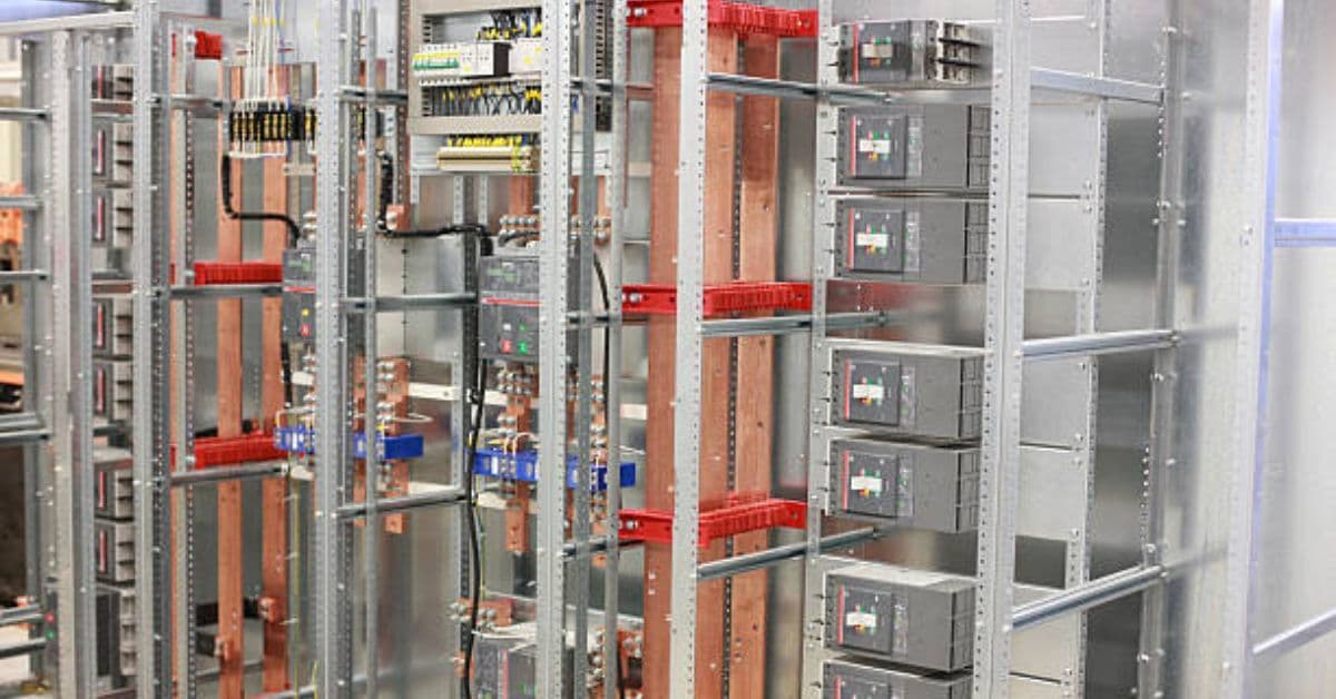 Introduction: Understanding the Role of Busbar in Switchgear – ECSKSA